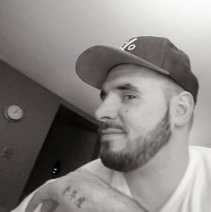 Meet your Posher, Ian